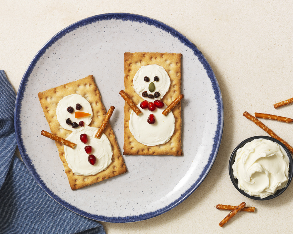 Christmas Cheesy Snowmen: the recipe for a fun and tasty appetizer